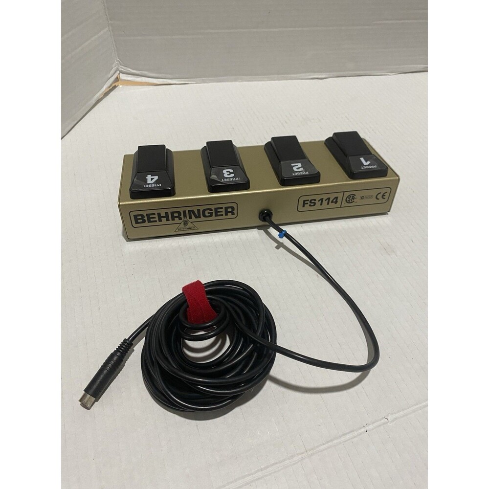 Behringer FS 114 foot pedal Control with 4 pre set buttons